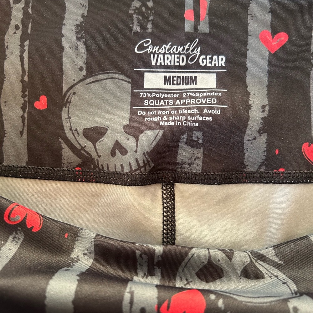 Constantly Varied Gear Heartbeat Leggings - Red and Black - Picture 3 of 3